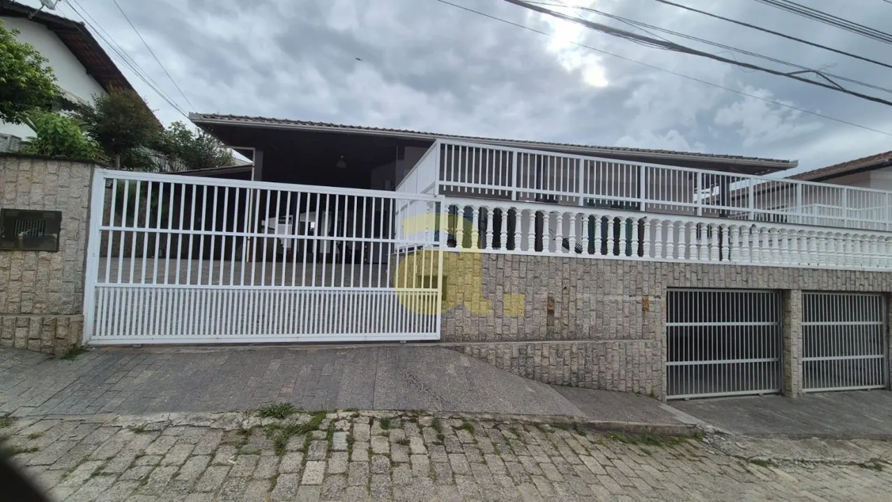 Sala · luz da tarde