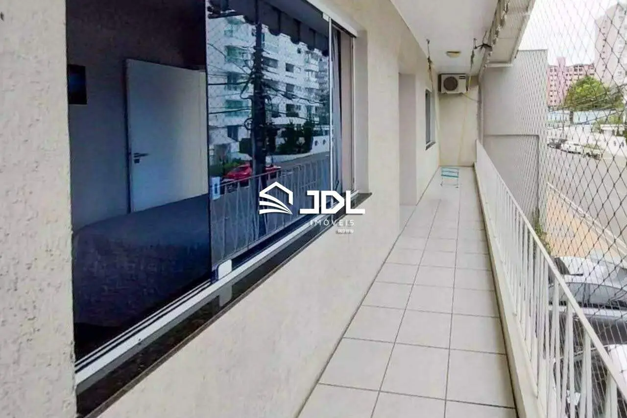 Sala · luz da tarde