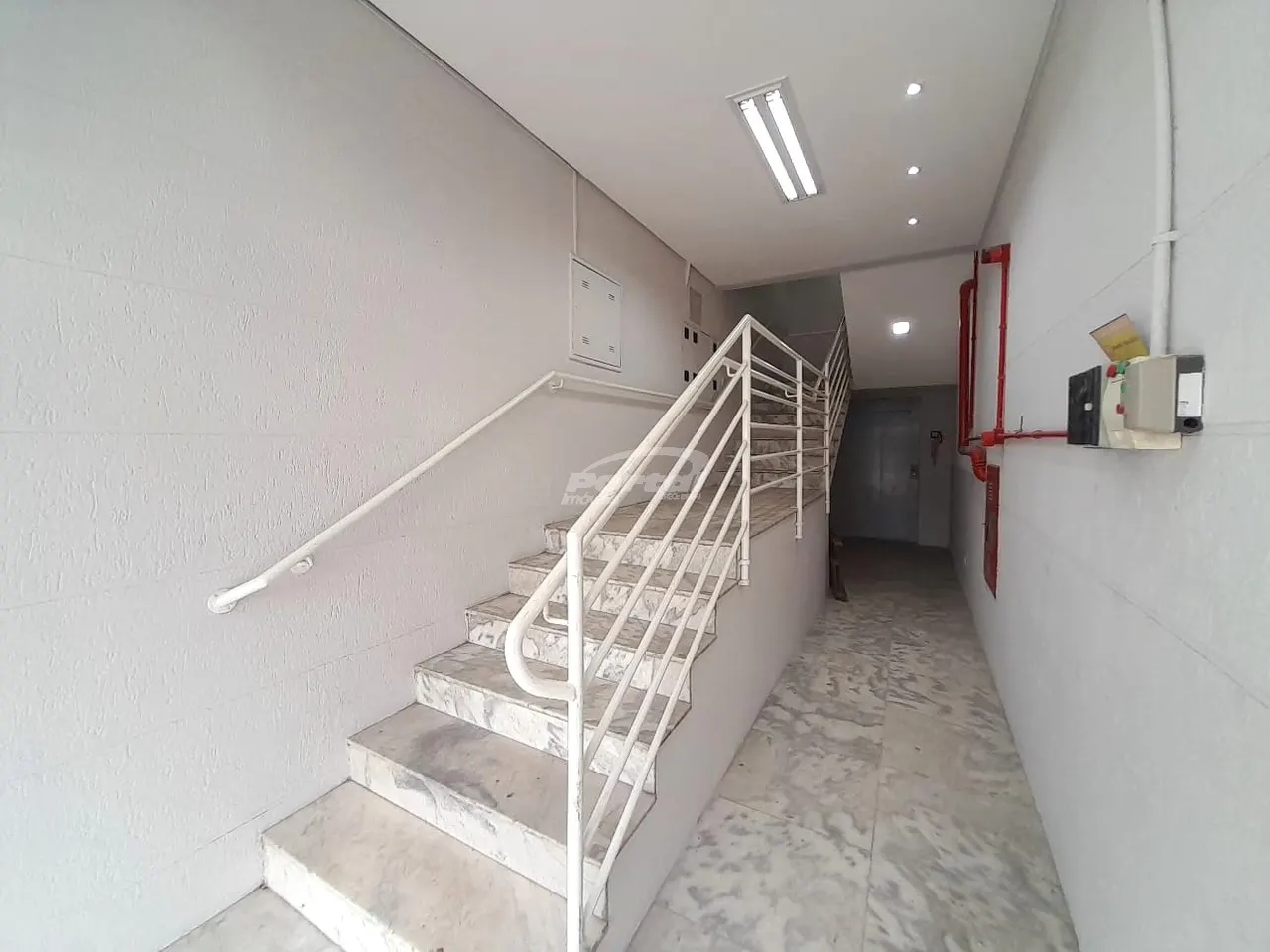 Sala · luz da tarde