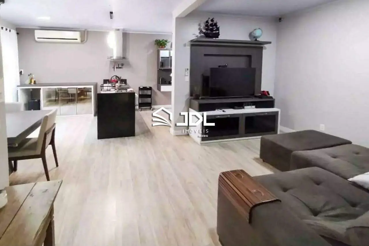 Sala · luz da tarde