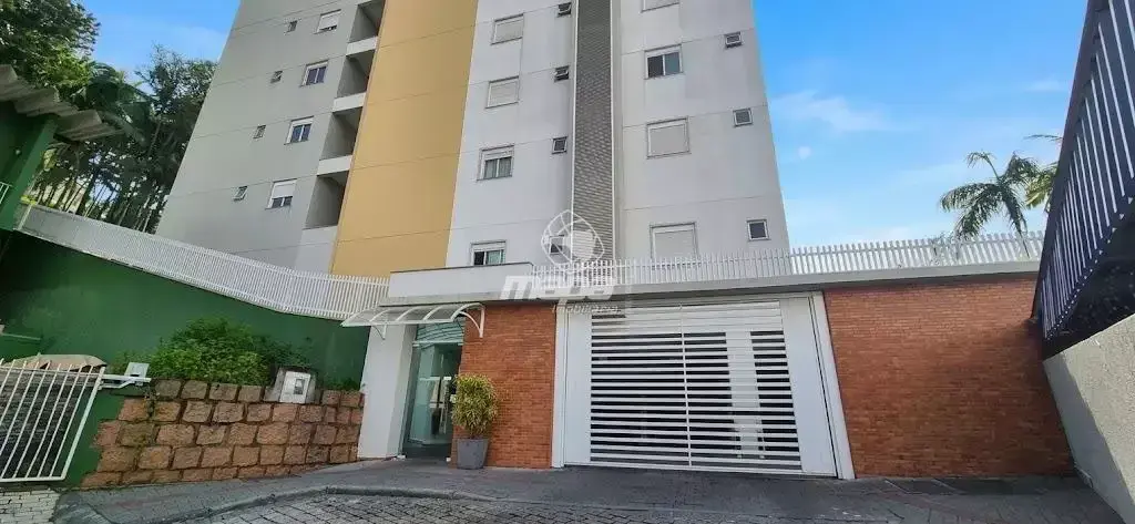 Sala · luz da tarde