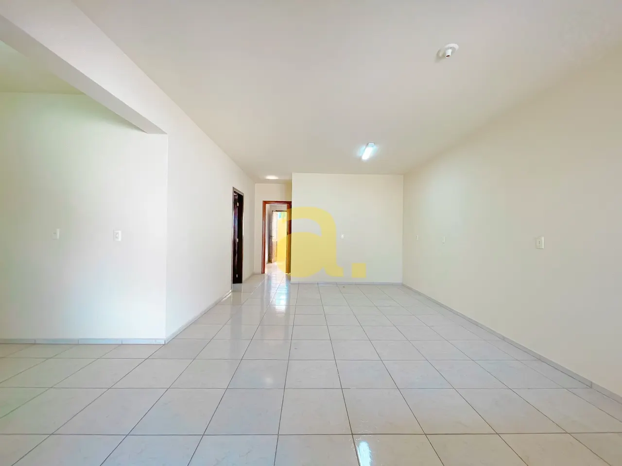 Sala · luz da tarde