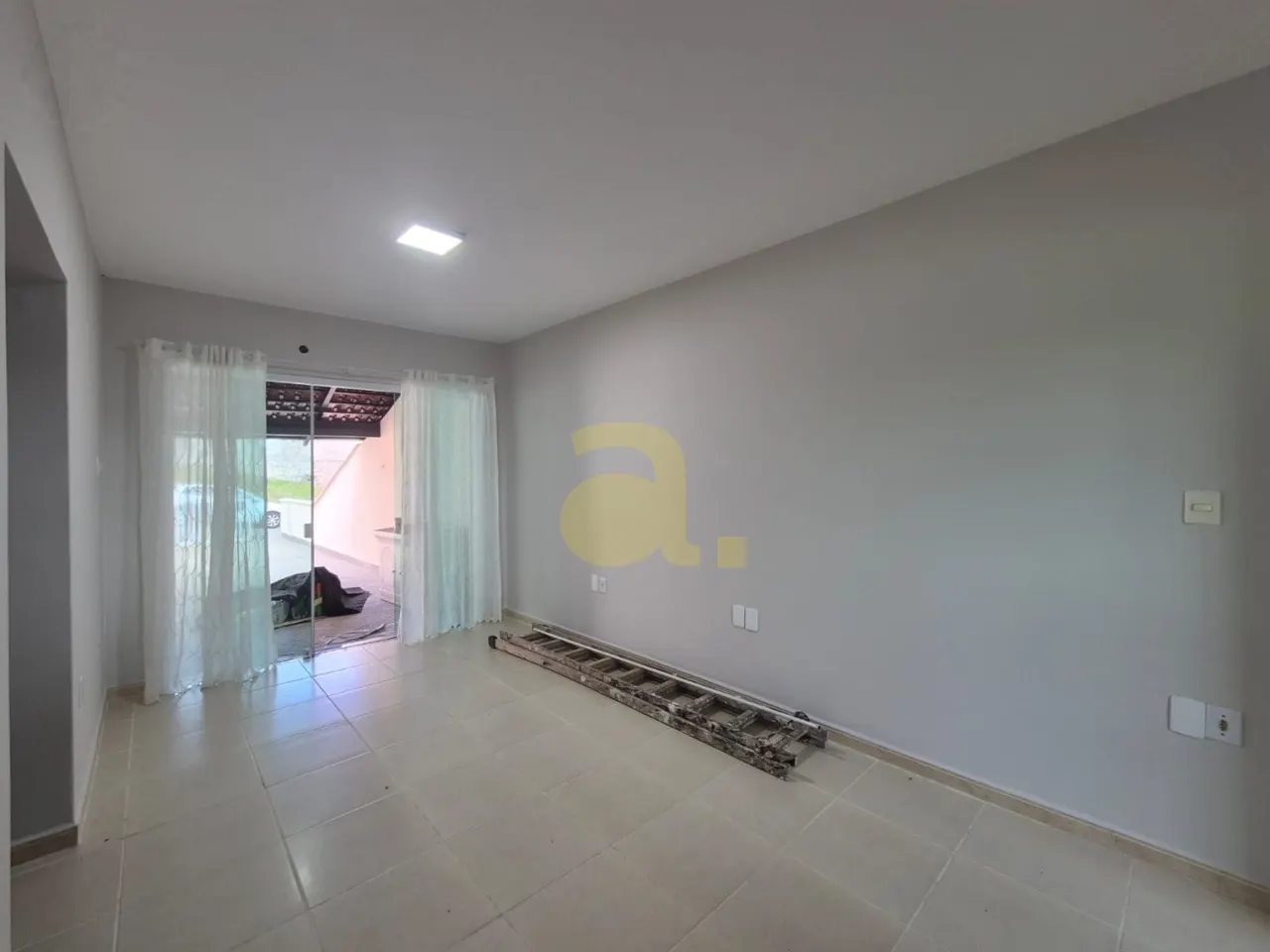 Sala · luz da tarde
