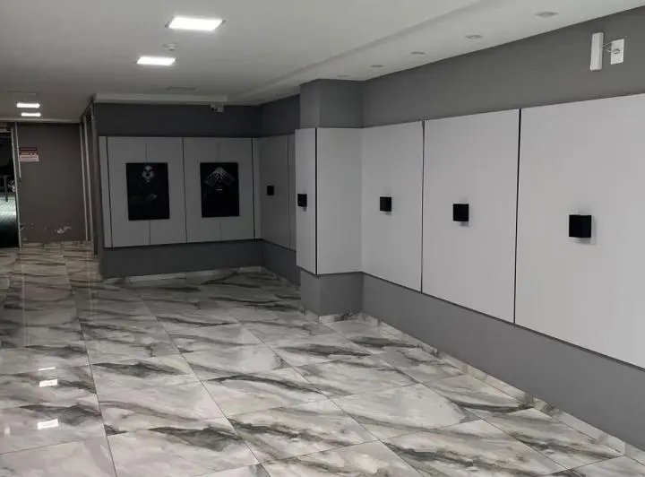 Sala · luz da tarde