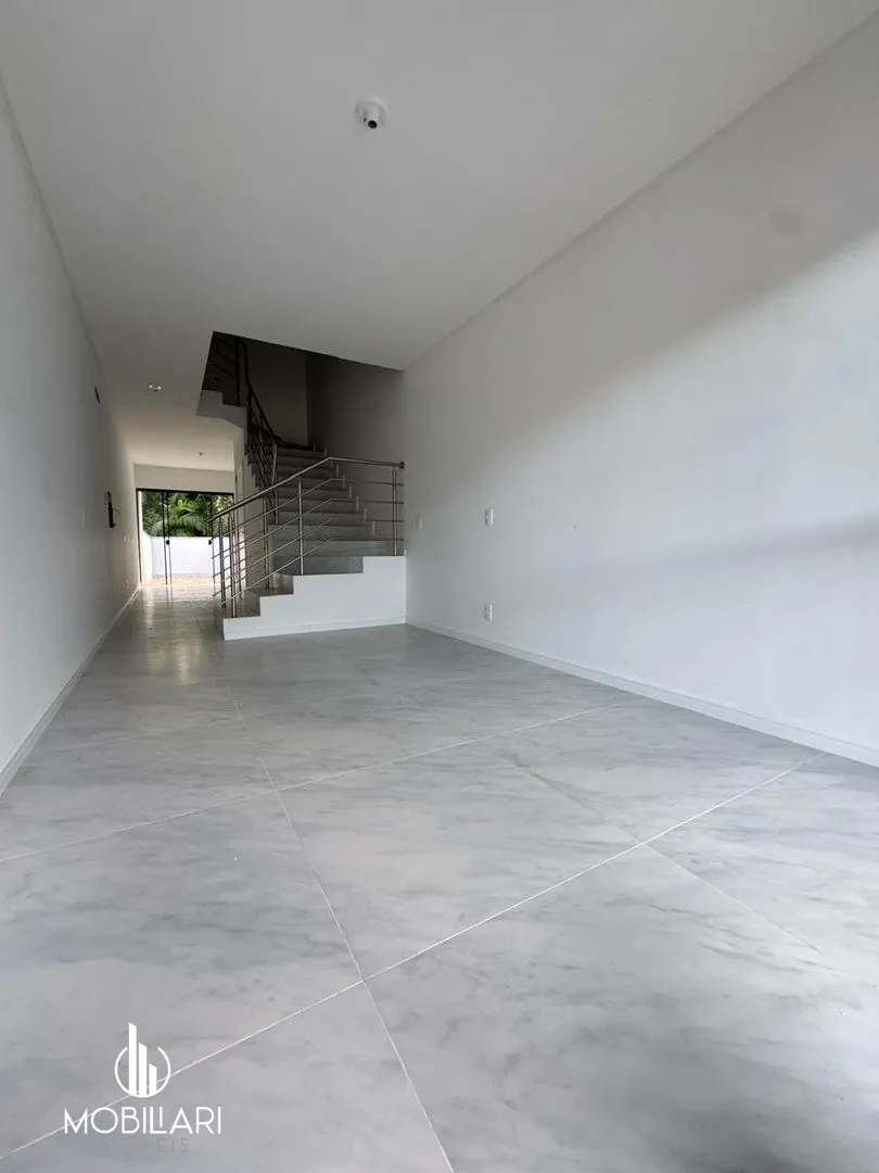 Sala · luz da tarde