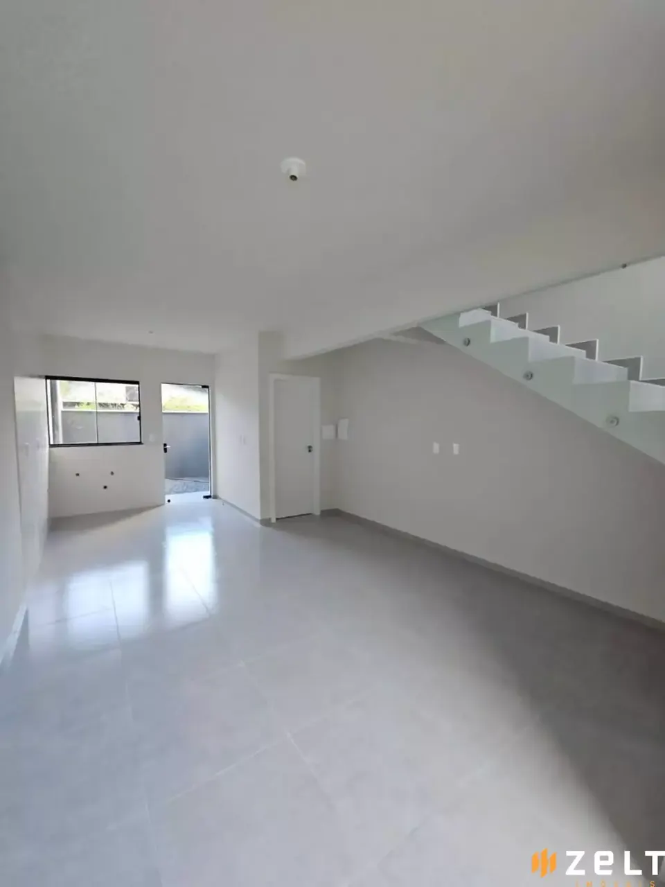 Sala · luz da tarde
