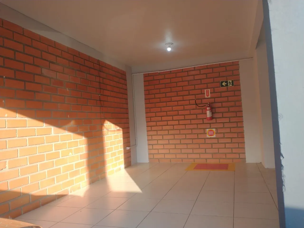 Sala · luz da tarde