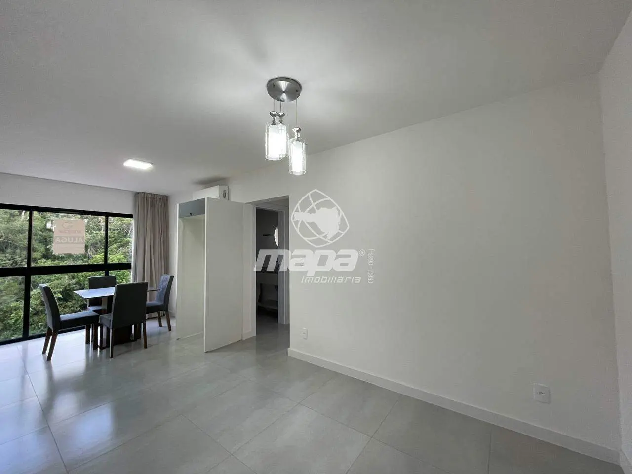 Sala · luz da tarde