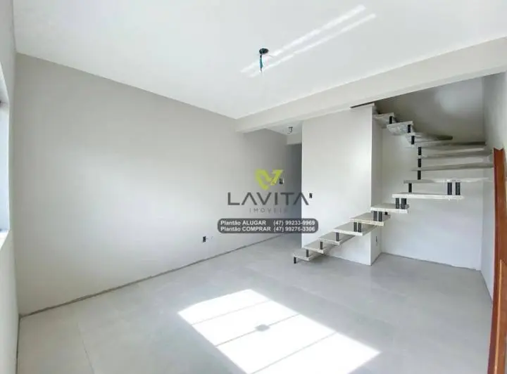 Sala · luz da tarde